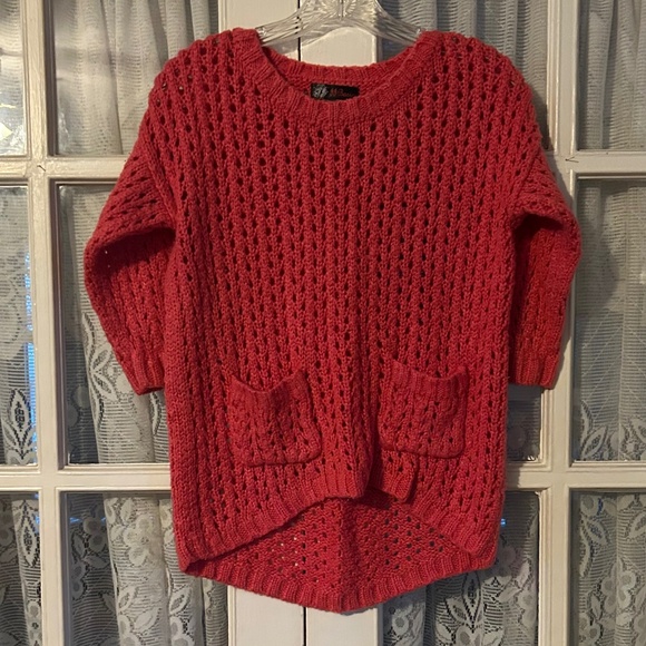 Women’s See Through Pink Sweater Pockets 3/4 Length Sleeves Holes - Picture 1 of 3